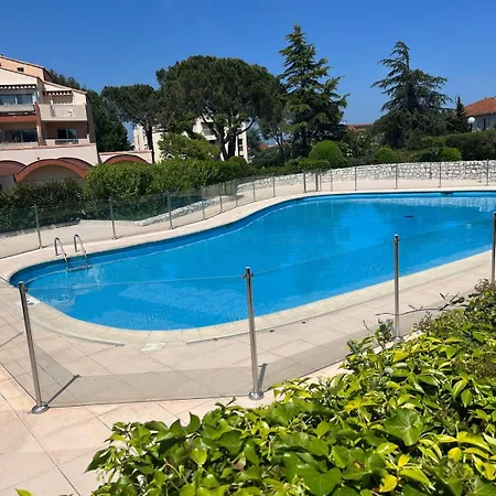 Appartement Parc Velusine - T2 Lumineux, 4 Couchages, Clim, Terrasse, Parking, 2 Piscines&tennis *